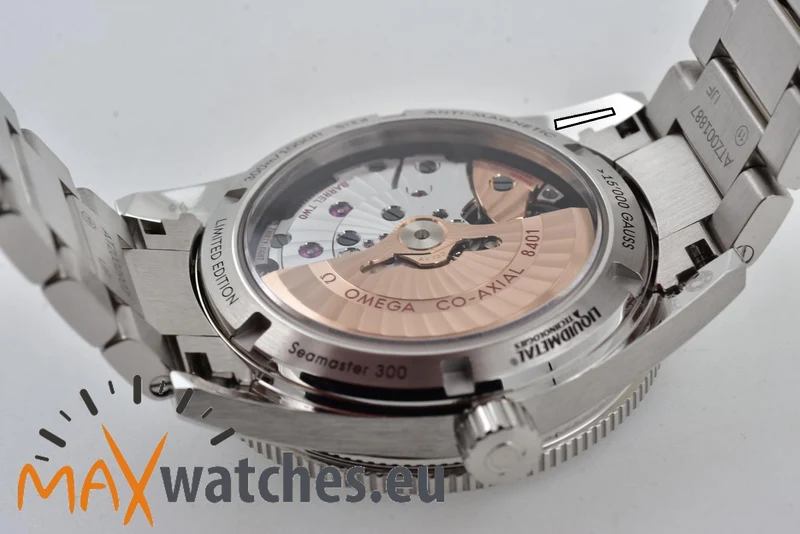 Omega Seamaster 300 Professional Chronometer 23390412103002 950Pt Platinum Limited Edition
