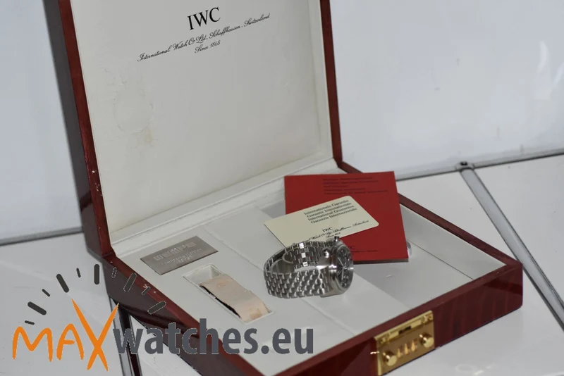 IWC Fliegerchronograph Perpetual Calendar Ewiger Kalender Pilot IW375701 Wempe Limited