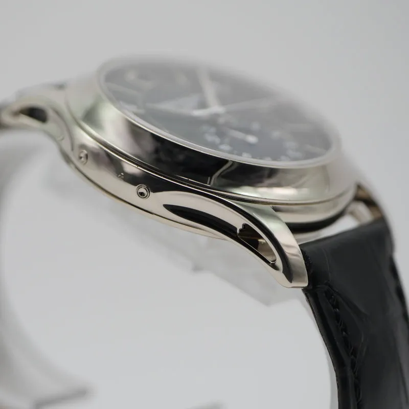Patek Philippe Annual Calendar Weißgold 5205G-013 - 2020 "2026 Patek Service"