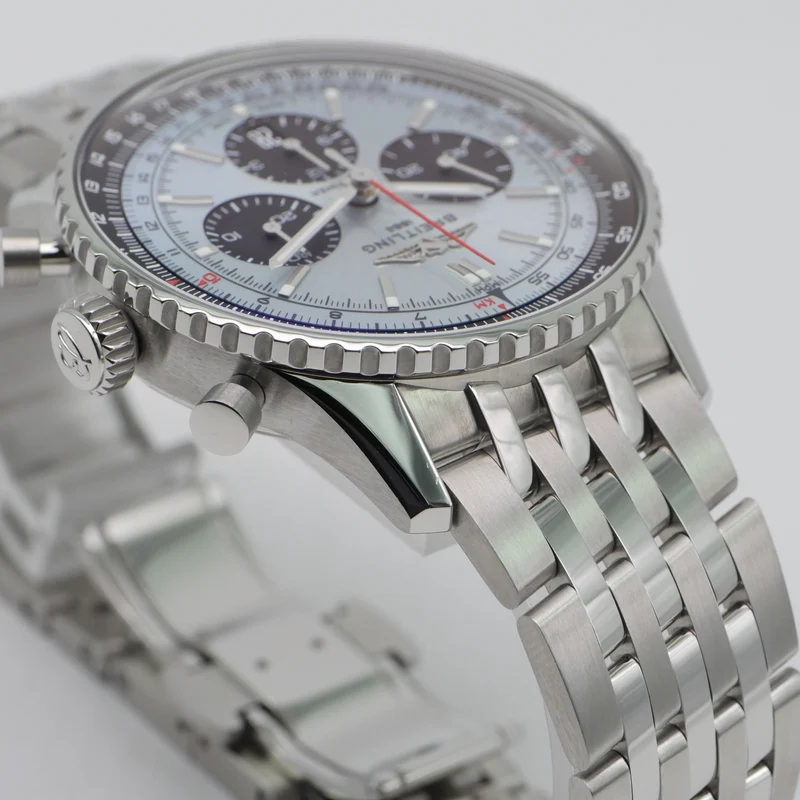 Breitling Navitimer B01 Chronograph 42 Stahl AB0138241C1A1 - 2023