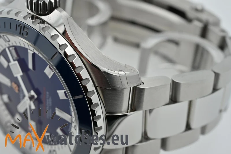 Breitling Superocean 42mm Blue dial A17375E71C1S1