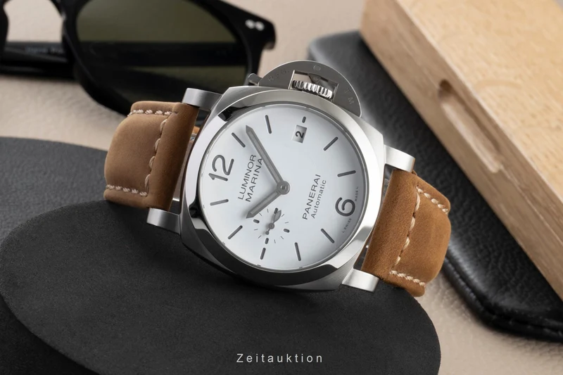 Panerai Luminor Marina steel automatic men's watch PAM01371 LP: 8400EUR [2605880]