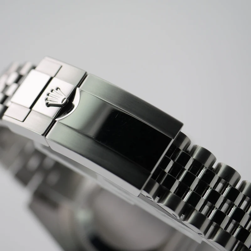 Rolex GMT-Master II Stahl 126710BLNR "Batgirl" - 2020