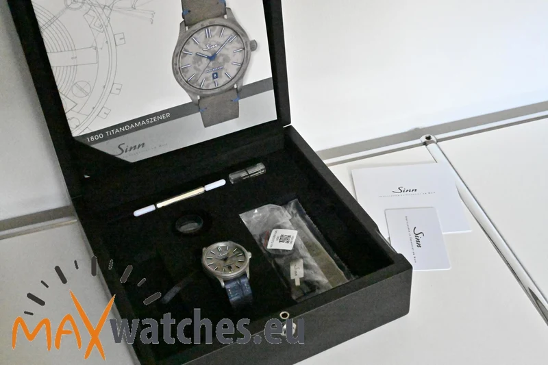 Sinn 1800 Damaszener Titandamaszener Limited Edition Ref: 1800.060