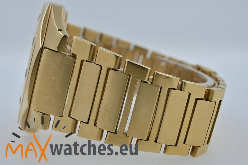 IWC Yacht Club II 18k Yellow Gold Diamond Bezel Extract from the Archives 9129
