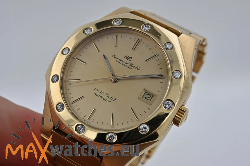 IWC Yacht Club II 18k Yellow Gold Diamond Bezel Extract from the Archives 9129