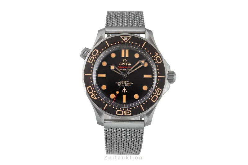 Omega Seamaster titanium automatic men's watch 210.90.42.20.01.001 LP: 10900EUR [2605809]