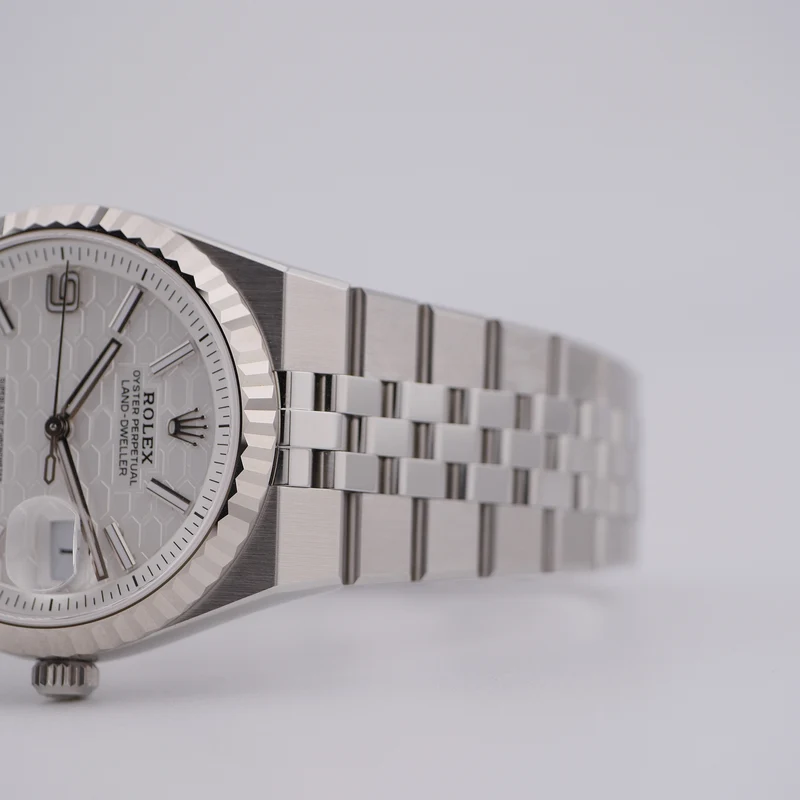 Rolex Land-Dweller 40 Stahl 127334 - 2026