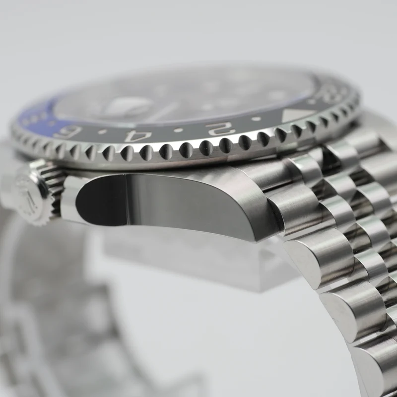Rolex GMT-Master II Stahl 126710BLNR "Batgirl" - 2026