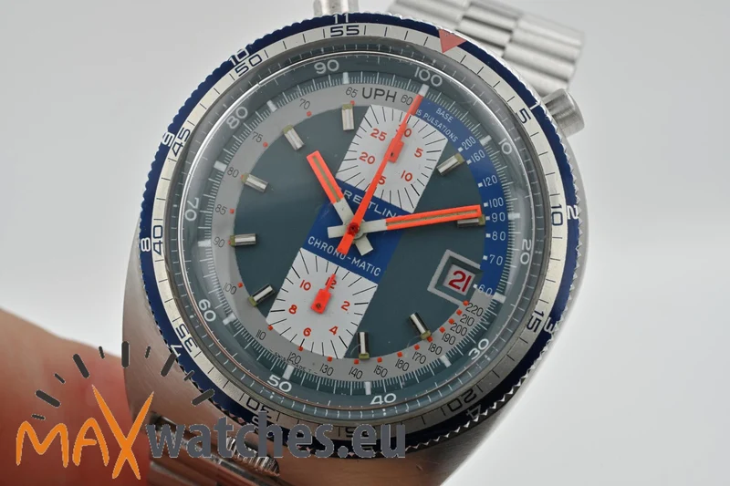 Breitling Bullhead Vintage Chronograph blue dial 2117 Box Papers Vintage Manual Wind