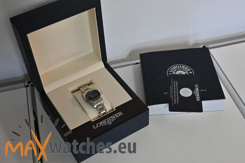 Longines Conquest Quarz Quartz Diamond Mother of Pearl L22864886