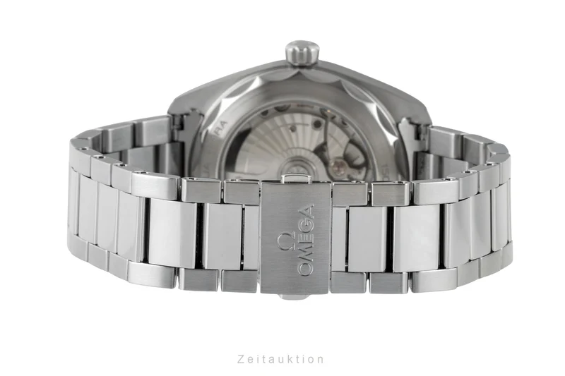 Omega Seamaster steel automatic men's watch 220.10.38.20.03.001 LP: 6800EUR [2605639]