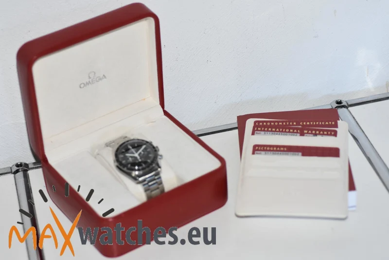 Omega Speedmaster Professional Chronograph 44mm 31130445001002