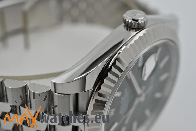 Rolex Datejust 41 126334 Green Dial Jubilee Ombre