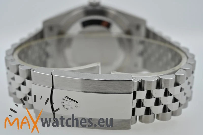 Rolex Datejust 41 126334 Green Dial Jubilee Ombre