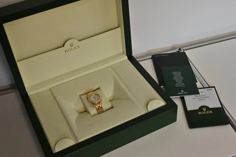 Rolex Oyster Pearlmaster 18k Factory Diamond Dial Bezel 80298 29mm LC100 Full Set