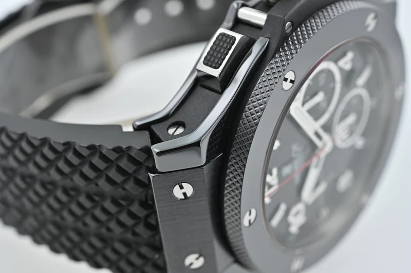 Hublot Big Bang Black Magic Chronograph 301.CX.130.RX