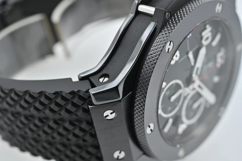 Hublot Big Bang Black Magic Chronograph 301.CX.130.RX