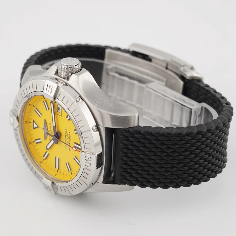 Breitling Avenger "Seawolf" Stahl A17319 - 2023