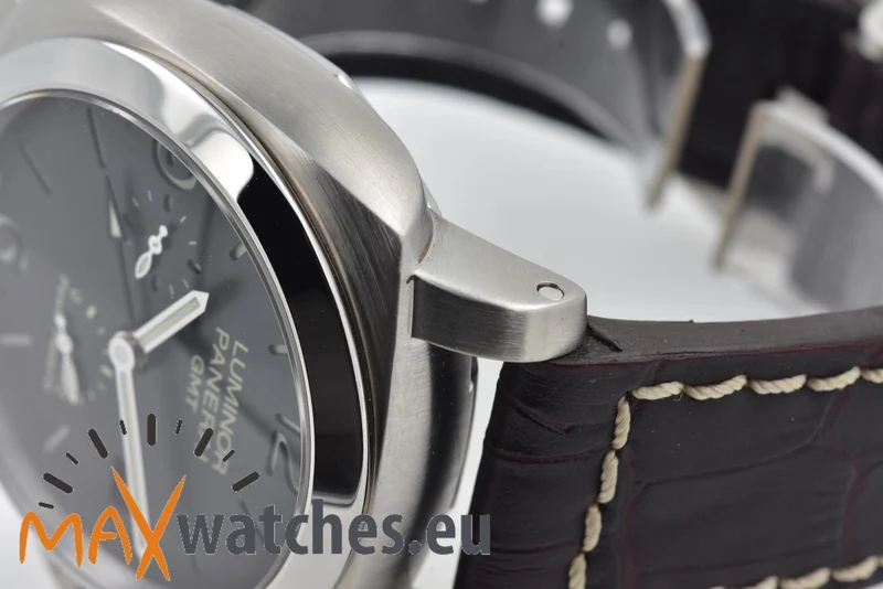 Panerai Luminor Marina 1950 3 Days GMT Power Reserve PAM 321 PAM00321