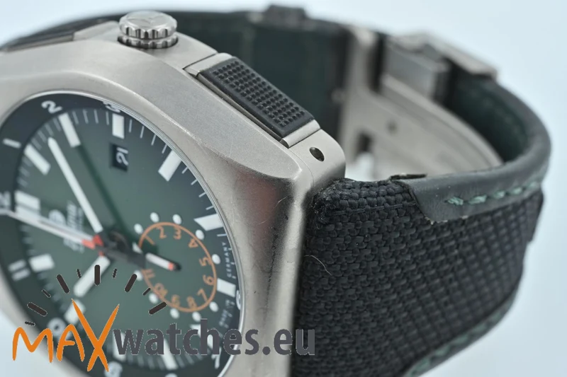 Tutima M2 Chronograph Green Dial Titanium 6450-04