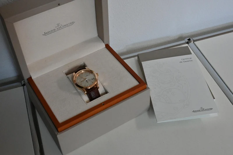 Jaeger-LeCoultre Master Control Hometime Q1622420 147.2.05 18k Rose Gold