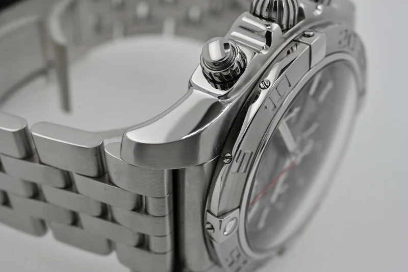 Breitling Chronomat 44 B01 AB0110 Bracelet