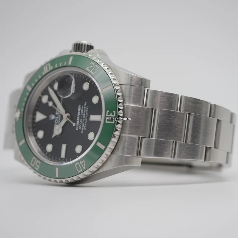 Rolex Submariner Date 126610LV - 2023