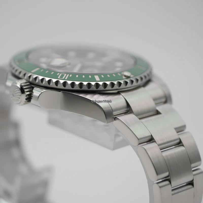 Rolex Submariner Date 126610LV - 2023