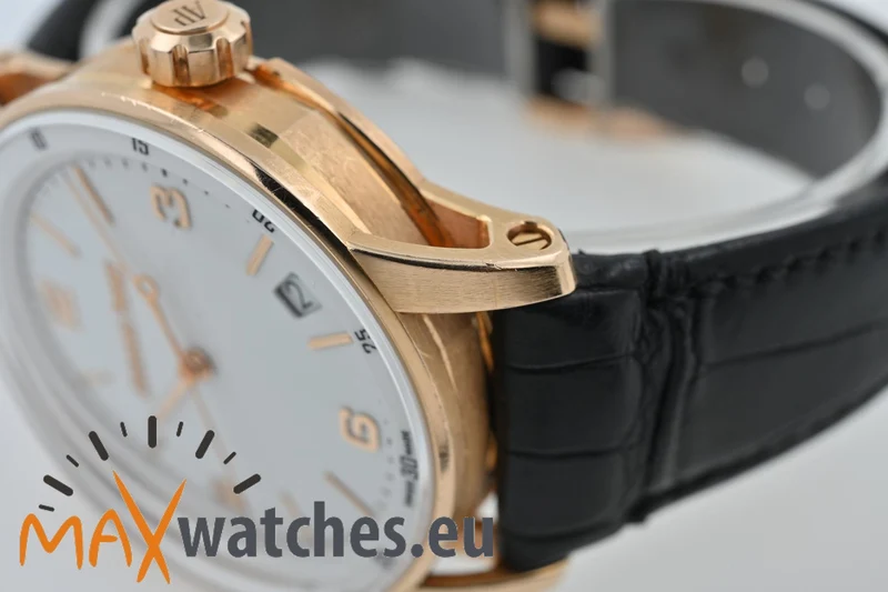 Audemars Piguet Code 11.59 18k Rose Gold white dial 15210OR