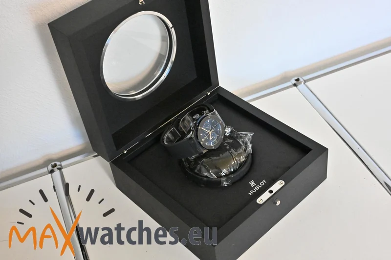 Hublot Classic Fusion Blue Chronograph 541.CM.7170.RX Ceramic