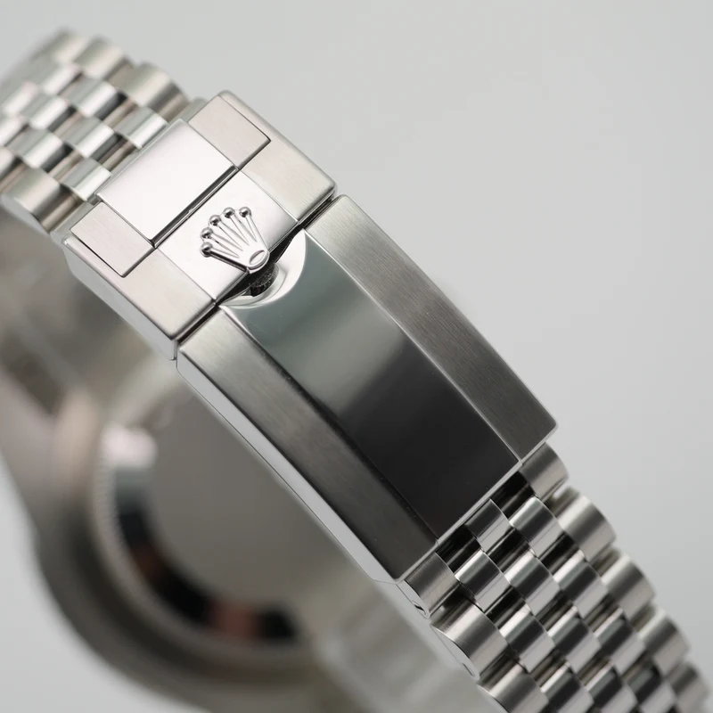 Rolex GMT-Master II 126710BLNR - 2021