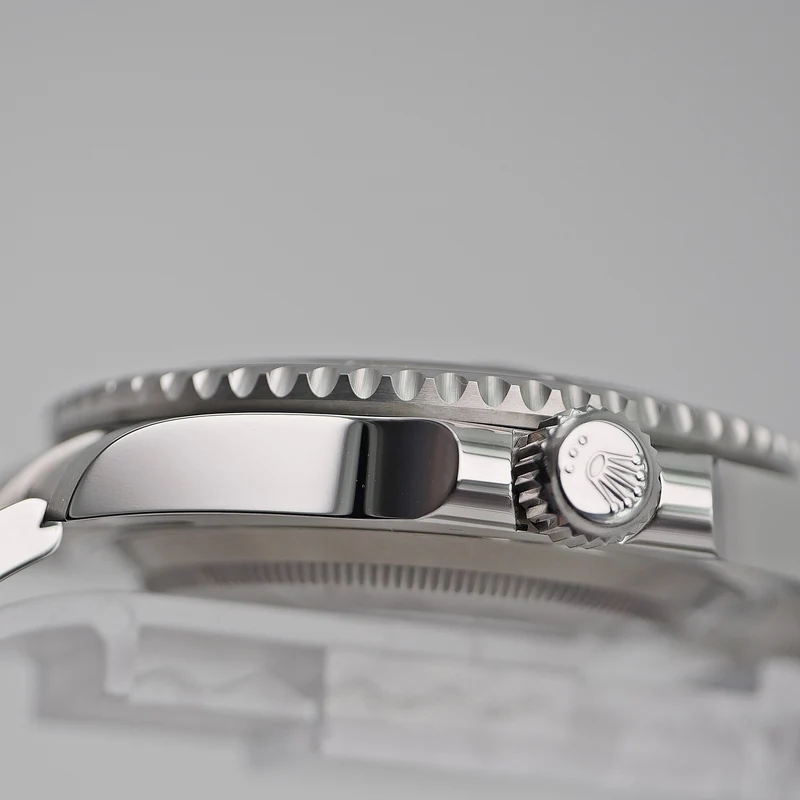 Rolex Submariner 41 Date Stahl 126610LN - 2021