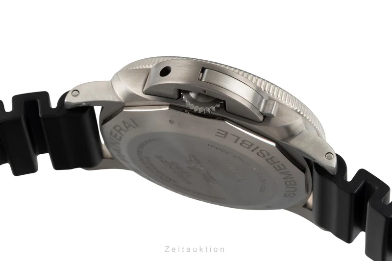 Panerai Submersible titanium automatic men's watch PAM01389 VP: 11300EUR [2605763]