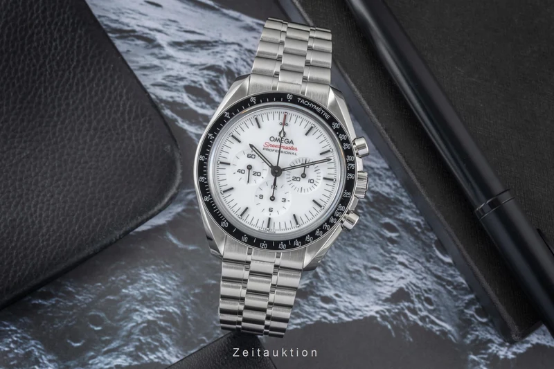 Omega Speedmaster Moonwatch chronograph steel manual winding men's watch 310.30.42.50.04.001 LP: 8800EUR [2605635]