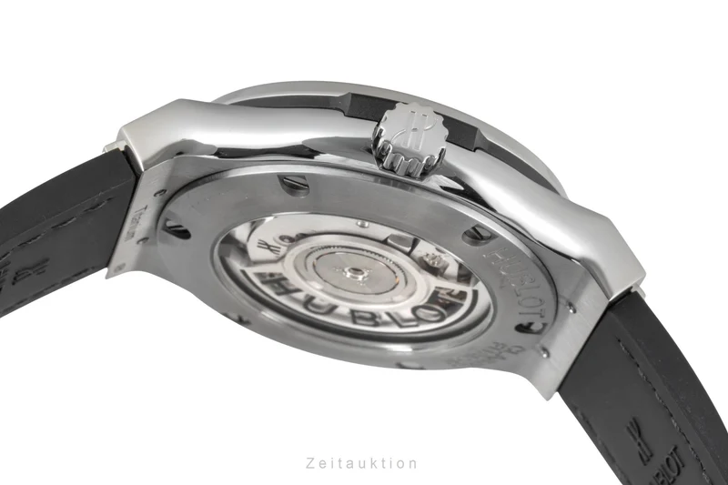Hublot Classic Fusion titanium automatic men's watch 565.NX.8970.LR LP: 8600EUR [2605667]