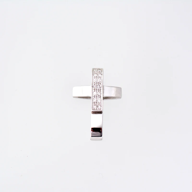 Brillantes Kreuz