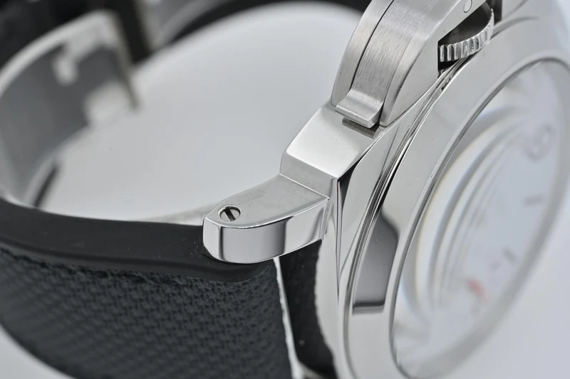 Panerai Luminor QuarantaQuattro Luna Rossa PAM 1342 White Dial