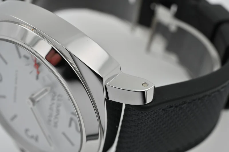 Panerai Luminor QuarantaQuattro Luna Rossa PAM 1342 White Dial