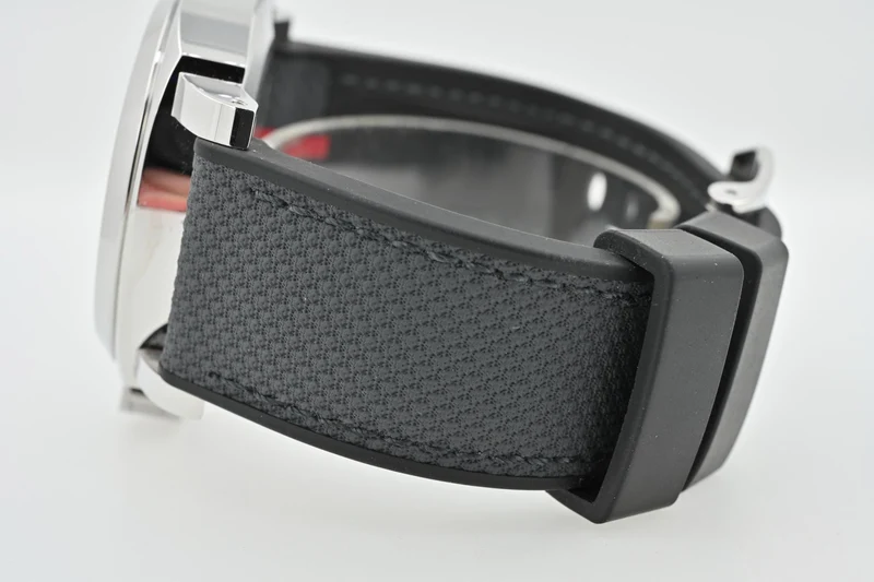 Panerai Luminor QuarantaQuattro Luna Rossa PAM 1342 White Dial