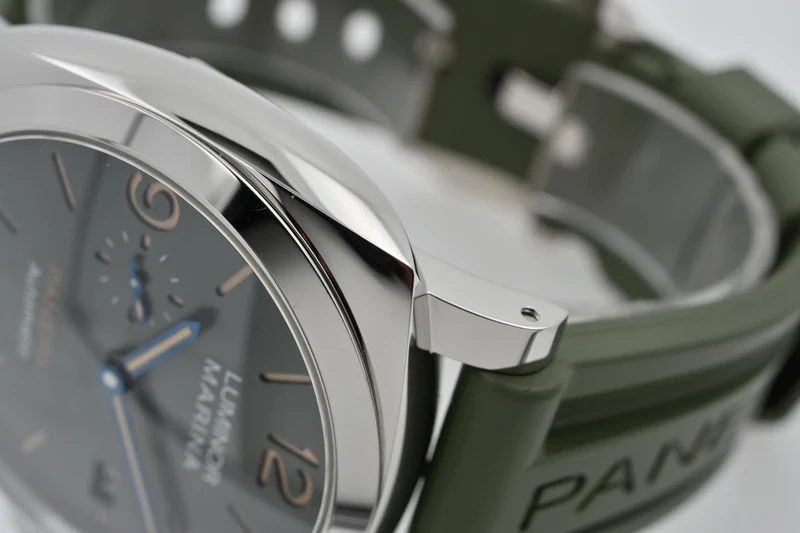 Panerai Luminor Marina PAM01116 PAM 1116 70 Years Limited Edition 950pt Platinum Green Dial
