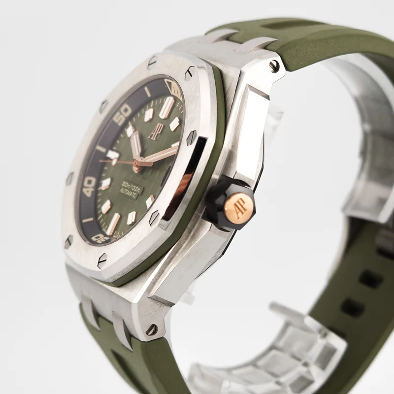 Audemars Piguet Royal Oak Offshore Diver 15720ST - 2022