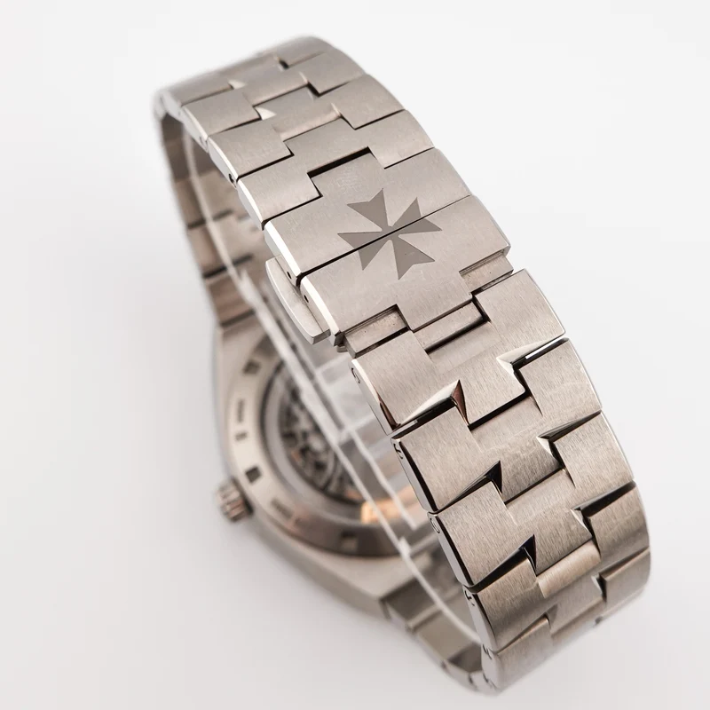 Vacheron Constantin Overseas Tourbillon 6000V/110T-B935 - 2024