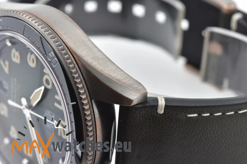 TAG Heuer Autavia 42 Green Dial Bronze WBE5190.FC8268