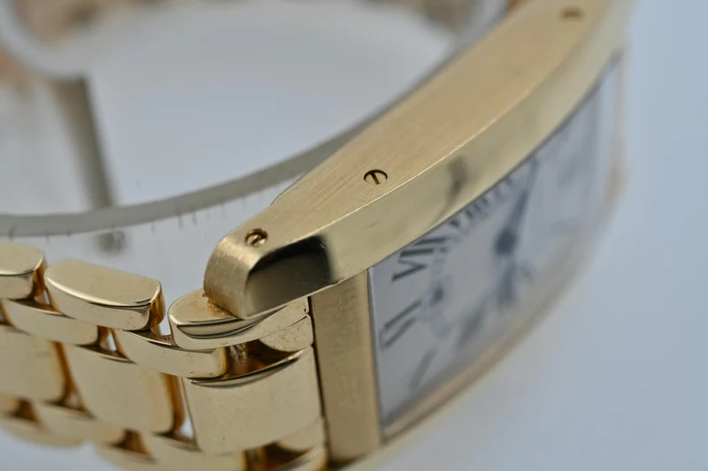 Cartier Tank Americaine XL 18k Yellow Gold 1725 Großes Modell Service 2023 120g
