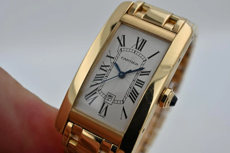 Cartier Tank Americaine XL 18k Yellow Gold 1725 Großes Modell Service 2023 120g