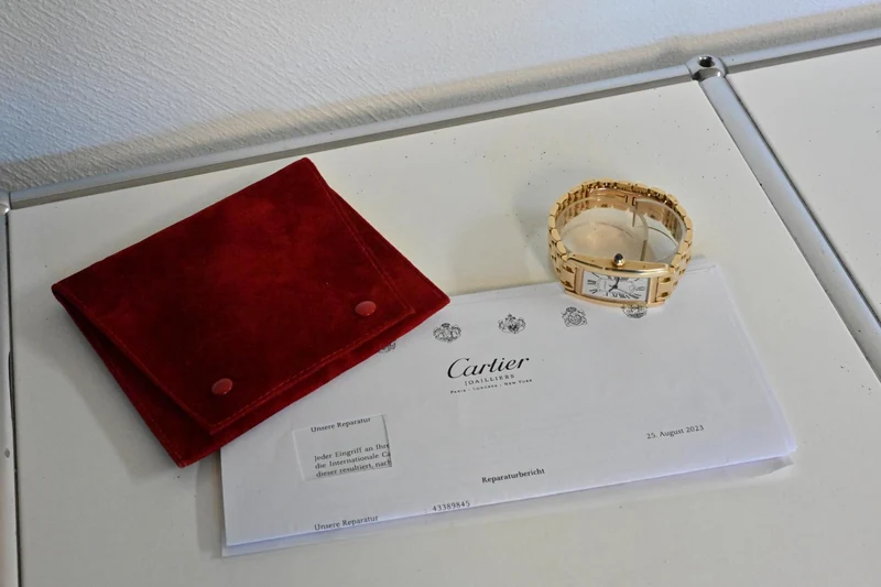 Cartier Tank Americaine XL 18k Yellow Gold 1725 Großes Modell Service 2023 120g