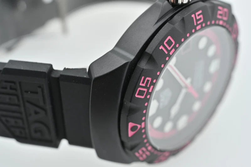 TAG Heuer Formula 1 Quarz Solargraph WBY111D Limited Edition