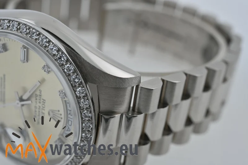 Rolex Oyster Perpetual Day Date 36 18k White Gold Weißgold Diamond Dial Bezel 18349
