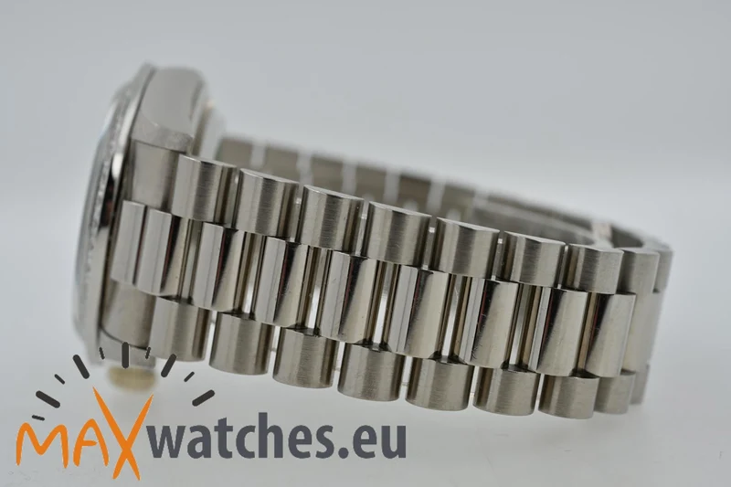 Rolex Oyster Perpetual Day Date 36 18k White Gold Weißgold Diamond Dial Bezel 18349
